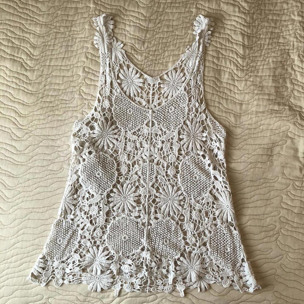 ✨SOLD✨ White crochet tank top size S boho festival cottagecore